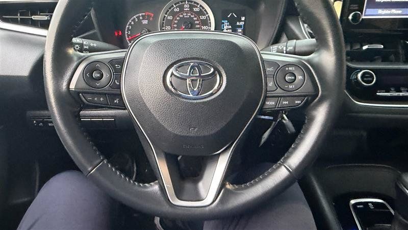 Used 2020 Toyota Corolla SE FWD image 20