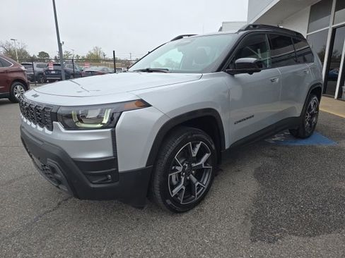 New 2026 Jeep Cherokee Overland w/ Advanced Pro Tech Group AWD/4WD image 29