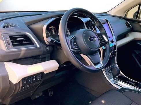 Used 2021 Subaru Ascent Premium w/ Convenience Package image 18