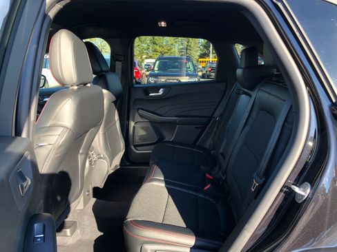 New 2026 Ford Escape ST-Line Select w/ Equipment Group 401A AWD/4WD image 9