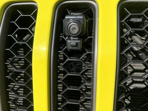 Used 2023 Jeep Wrangler Unlimited Rubicon 4xe AWD/4WD image 29