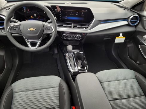 New 2026 Chevrolet Trax LT w/ LT Convenience Package image 10