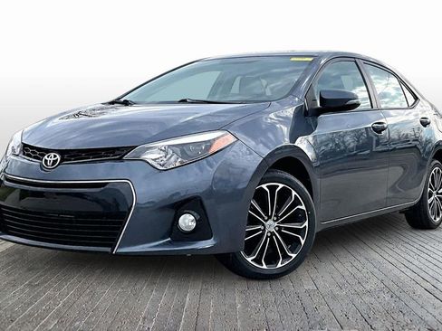 Used 2015 Toyota Corolla S image 3
