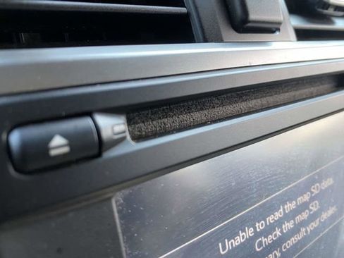 Used 2016 Toyota 4Runner SR5 AWD/4WD image 32