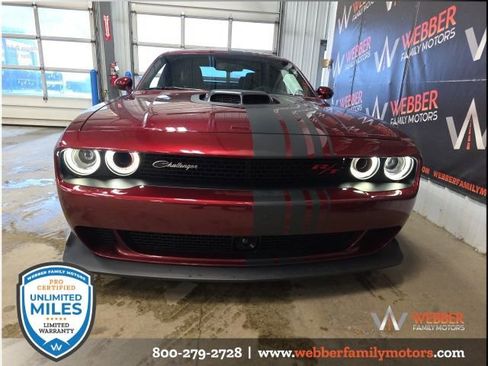 Used 2022 Dodge Challenger R/T Scat Pack image 2