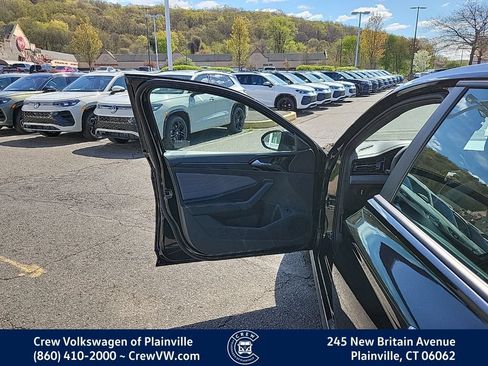 New 2026 Volkswagen Jetta GLI Autobahn FWD image 37