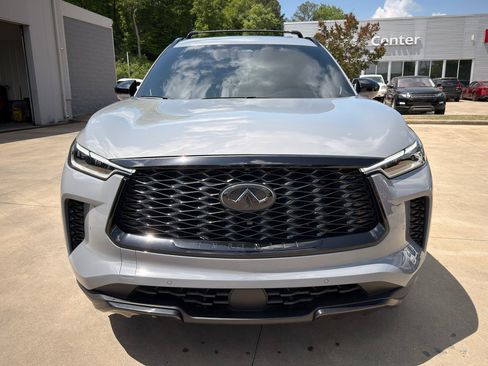 Used 2025 INFINITI QX60 Luxe w/ Black Edition image 8
