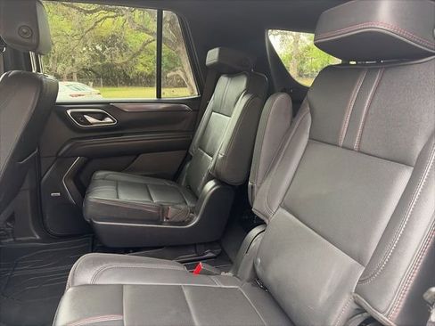 Used 2022 Chevrolet Tahoe RST w/ Luxury Package AWD/4WD image 7