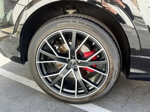 Used 2023 Audi Q8 Premium Plus w/ Premium Plus Package image 11