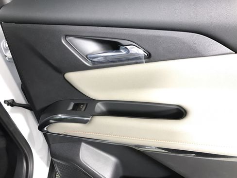 New 2026 Chevrolet Traverse LT w/ Driver Confidence Package image 23