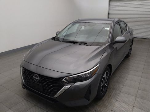 Used 2025 Nissan Sentra SV FWD image 15