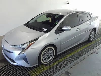 Used 2017 Toyota Prius Two w/ Prius Two Safety Plus Package FWD image 1