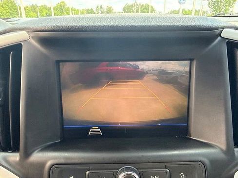 Used 2020 GMC Terrain SLE FWD image 19