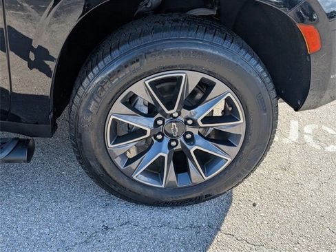 Used 2021 Chevrolet Tahoe Z71 w/ Z71 Signature Package image 20