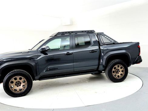 Certified 2025 Toyota Tacoma 4x4 Double Cab Hybrid image 3