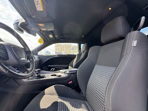 Used 2023 Dodge Challenger GT RWD image 12