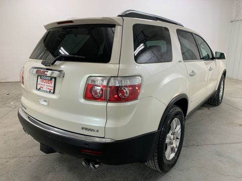 Used 2009 GMC Acadia SLT w/ Visibility Package image 9