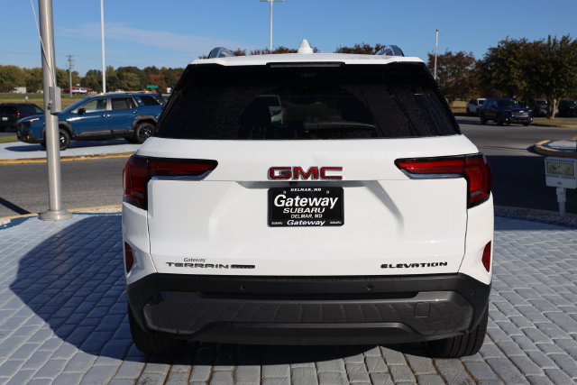 Used 2026 GMC Terrain Elevation w/ Elevation Premium Package AWD/4WD image 4