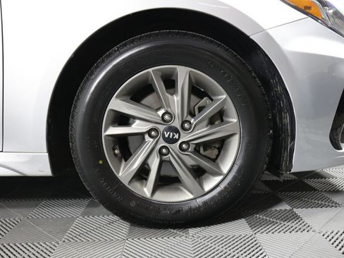 Used 2019 Kia Optima LX FWD image 6