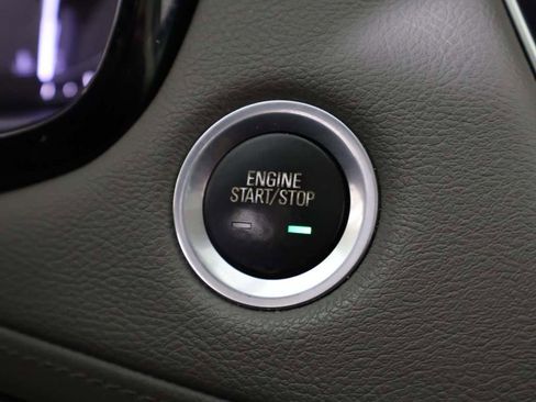 Used 2018 Cadillac XT5 Luxury w/ Driver Awareness Package image 45