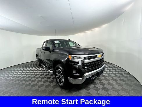 Used 2023 Chevrolet Silverado 1500 LT image 2
