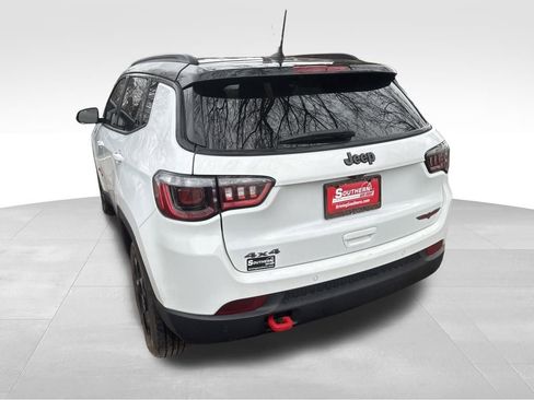 Used 2024 Jeep Compass Trailhawk image 20
