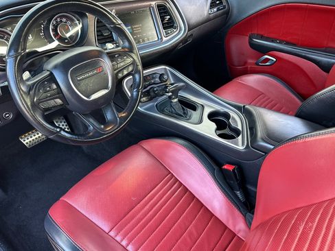 Used 2016 Dodge Challenger R/T Plus RWD image 15