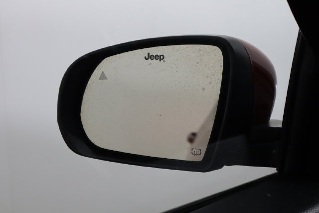 Used 2023 Jeep Compass Limited AWD/4WD image 39