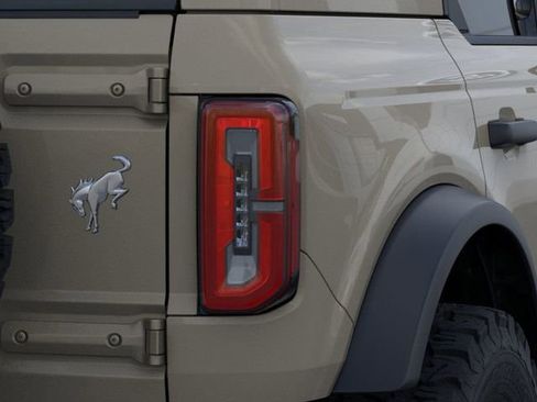 New 2025 Ford Bronco Badlands AWD/4WD image 24