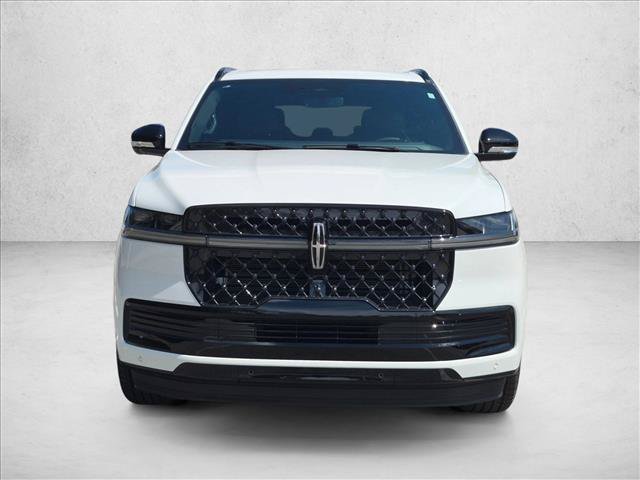 New 2027 Lincoln Navigator Reserve w/ Jet Appearance Package AWD/4WD image 6