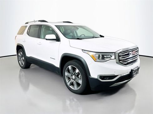 Used 2019 GMC Acadia SLT image 1