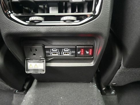 New 2024 Jeep Grand Cherokee Limited 4xe image 23