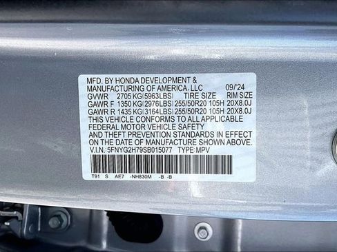Certified 2025 Honda Pilot Touring image 16