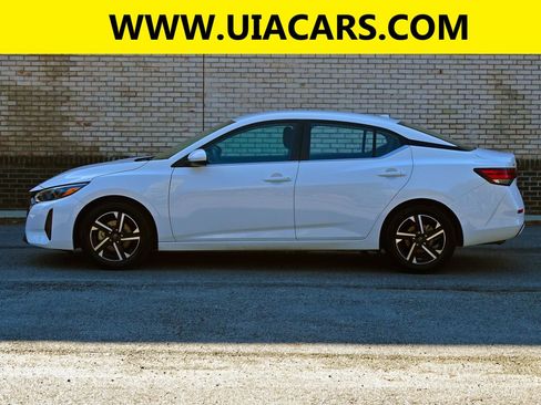 Used 2024 Nissan Sentra SV image 7