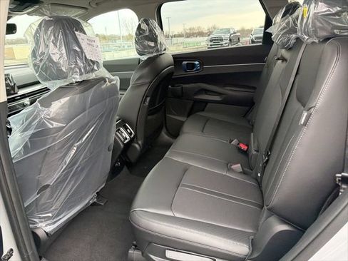 New 2026 Kia Sorento S AWD/4WD image 8