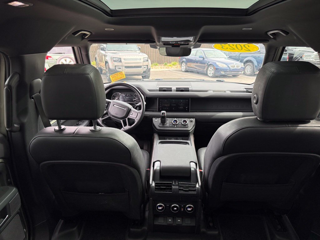 Used 2023 Land Rover Defender 110 X-Dynamic SE AWD/4WD image 16