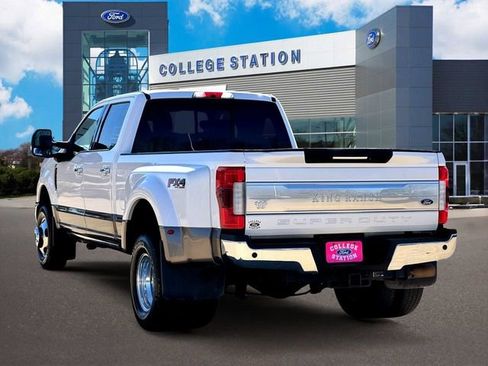 Certified 2019 Ford F350 King Ranch w/ King Ranch Ultimate Package image 3