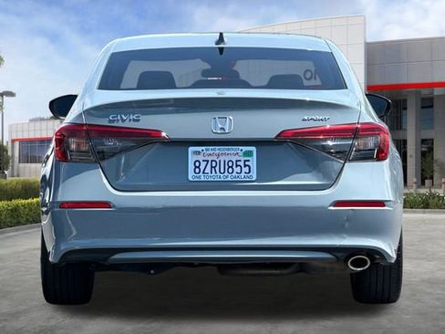 Used 2022 Honda Civic Sport image 5