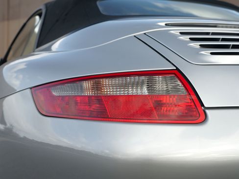 Used 2007 Porsche 911 Carrera image 32