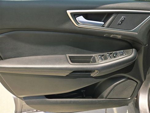 Used 2024 Ford Edge SEL image 31