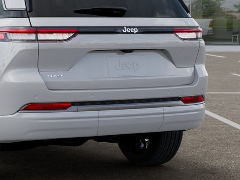 New 2026 Jeep Grand Cherokee Limited AWD/4WD image 39
