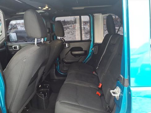 Used 2020 Jeep Wrangler Unlimited Sport S w/ Sun And Sound Package image 8