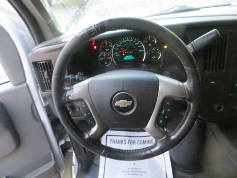 Used 2016 Chevrolet Express 2500 LS image 13