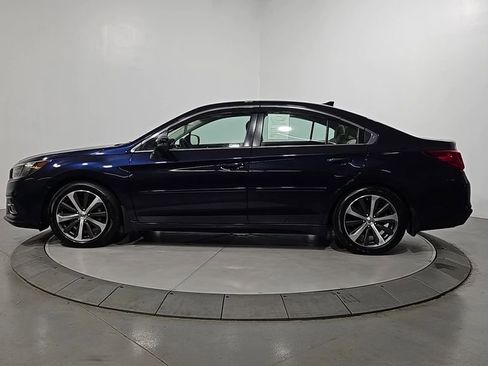 Used 2018 Subaru Legacy 3.6R Limited AWD/4WD image 2