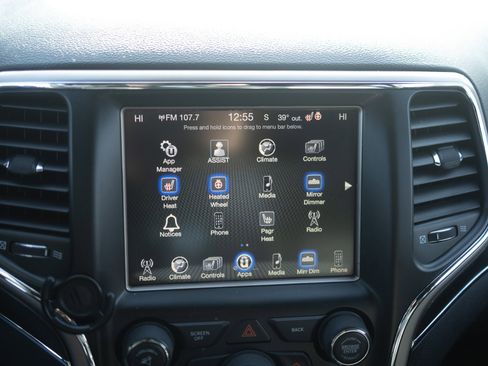 Used 2015 Jeep Grand Cherokee Limited image 9