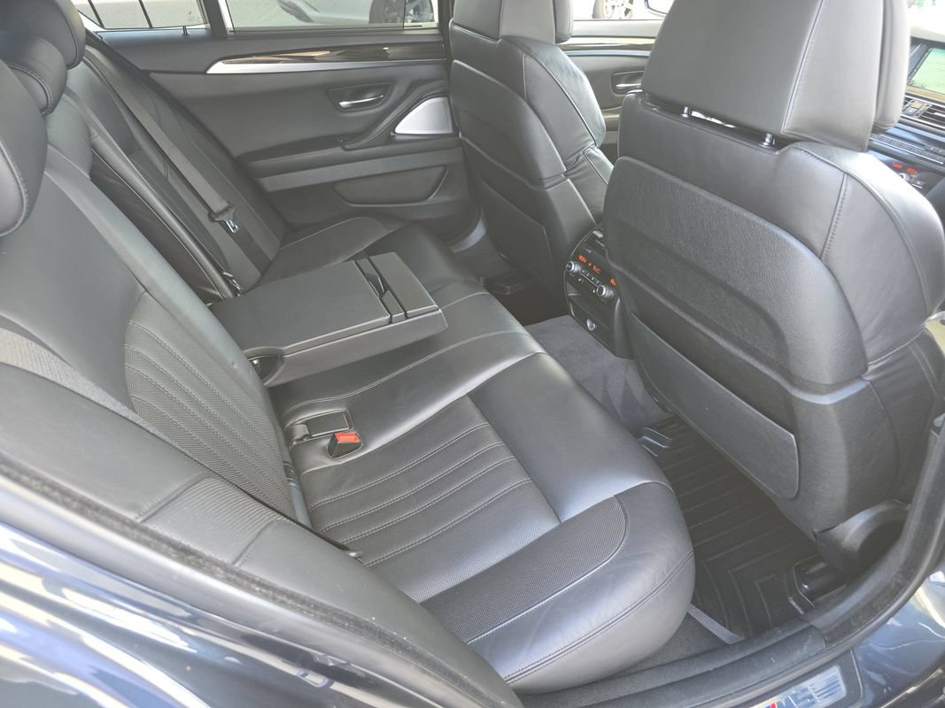 Used 2015 BMW M5 RWD image 27