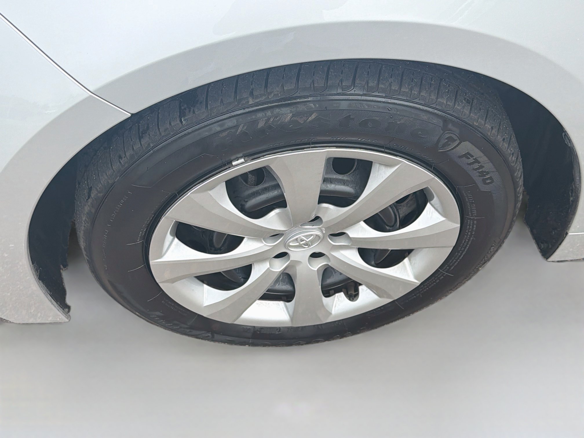Used 2026 Toyota Corolla LE FWD image 11