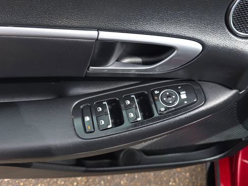 Used 2025 Hyundai Sonata SEL FWD image 20