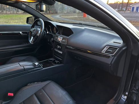 Used 2014 Mercedes-Benz E 350 4MATIC Coupe image 36