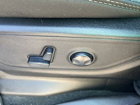 Used 2023 RAM 1500 Big Horn AWD/4WD image 16